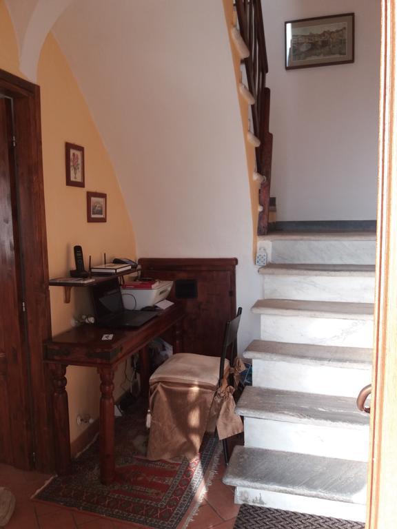 Le Travi Bed & Breakfast Sarzana Dış mekan fotoğraf