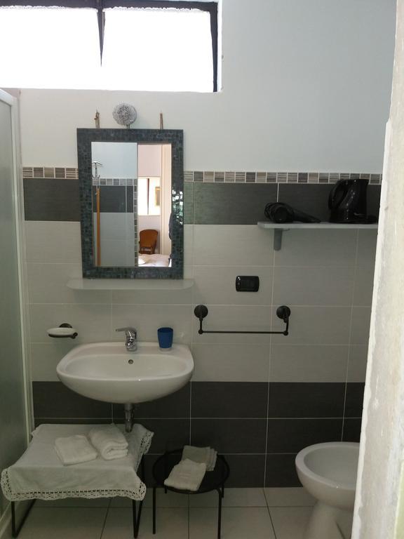 Le Travi Bed & Breakfast Sarzana Dış mekan fotoğraf