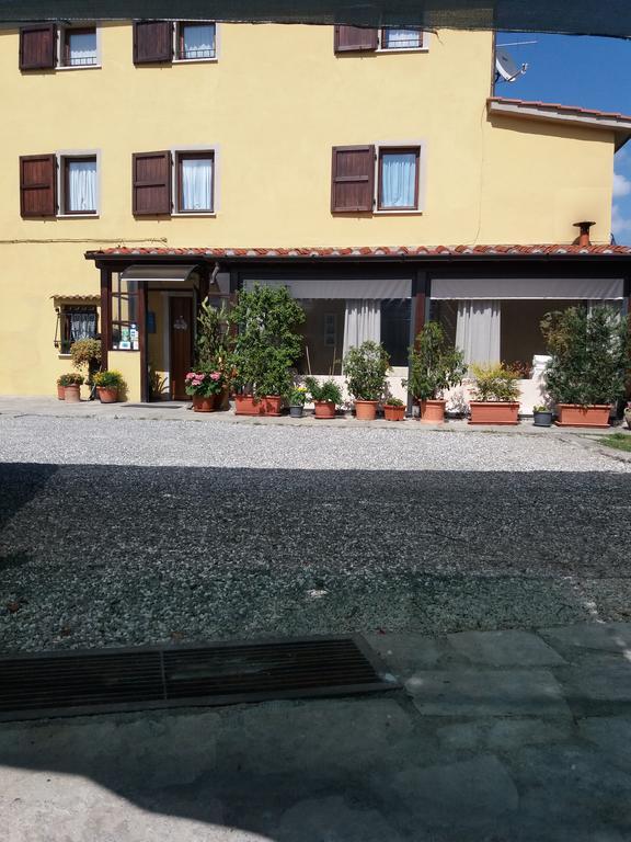 Le Travi Bed & Breakfast Sarzana Dış mekan fotoğraf